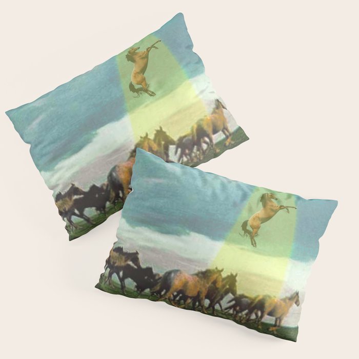 They too love horses (UFO) Pillow Sham Gallery Image 1