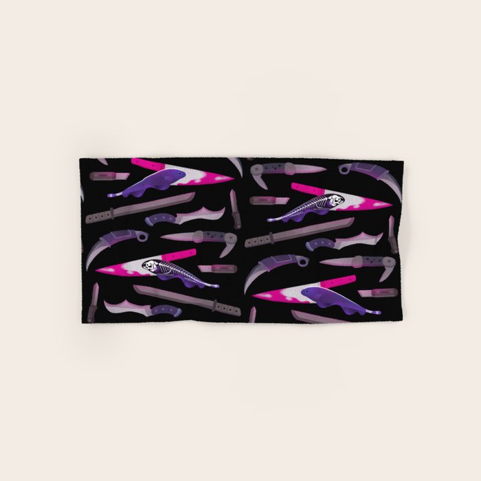 Ghost Knife fish Bath Towel Gallery Image 1