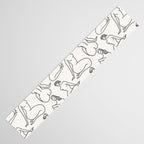 HERA LIGHT LINEN Table Runner Gallery Image 3