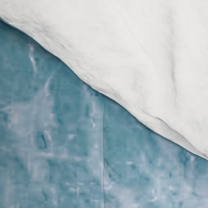 Abstract Wild Waves â Minimalism and Ocean Textures Comforter Gallery Image 4