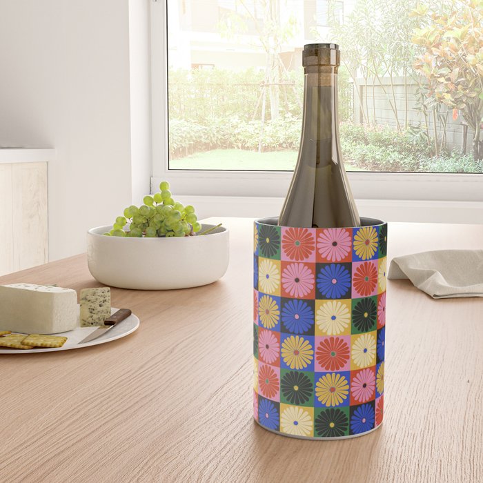 Retro Flowers Check Pattern XV Wine Chiller Gallery Image 4