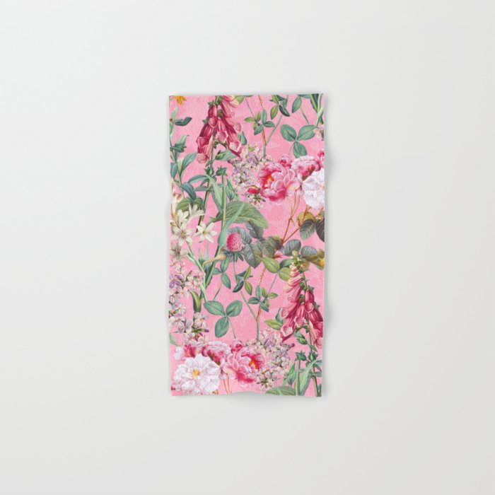 Chintzy Florals IV Bath Towel Gallery Image 1
