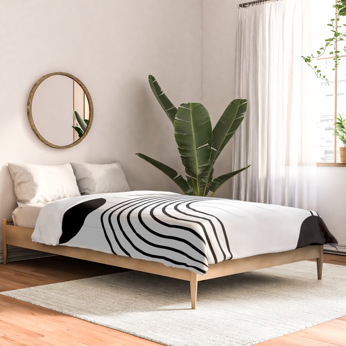 Modern Minimalist Line Art in Black and White Comforter Gallery Image 2
