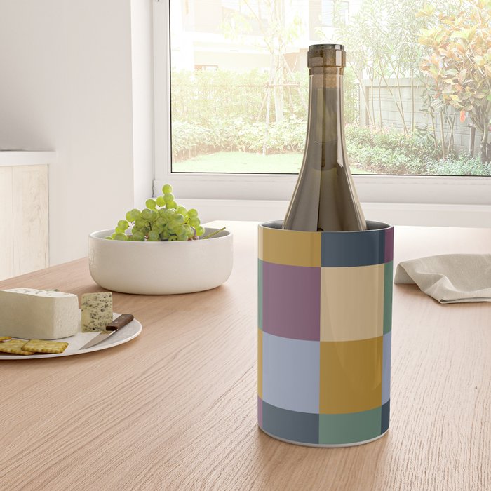 Bold Retro Checks Pattern - Large XIV Wine Chiller Gallery Image 4