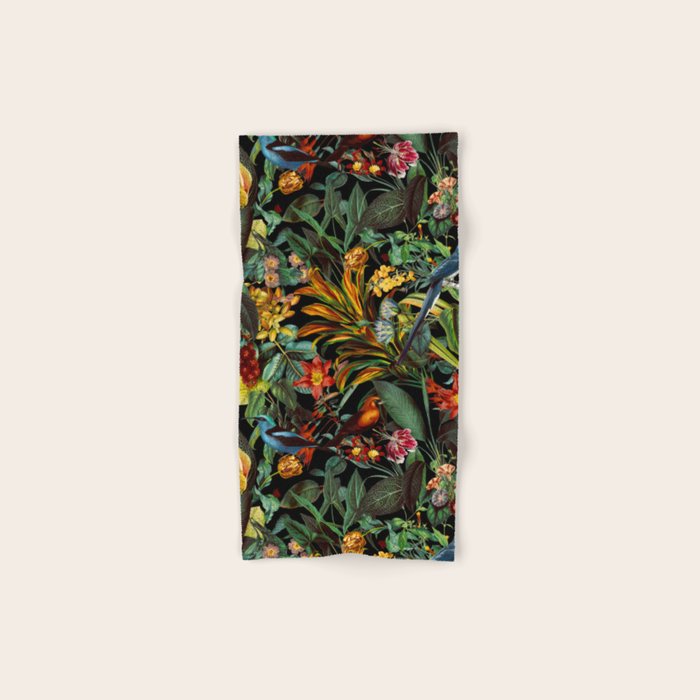 Birds World II Bath Towel Gallery Image 1