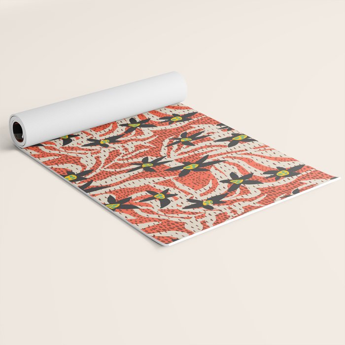 BAZAAR MAXIMA WILD Yoga Mat Gallery Image 2