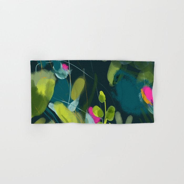 abstract jungle fever leaves in floral green Bath Towel Gallery Image 1