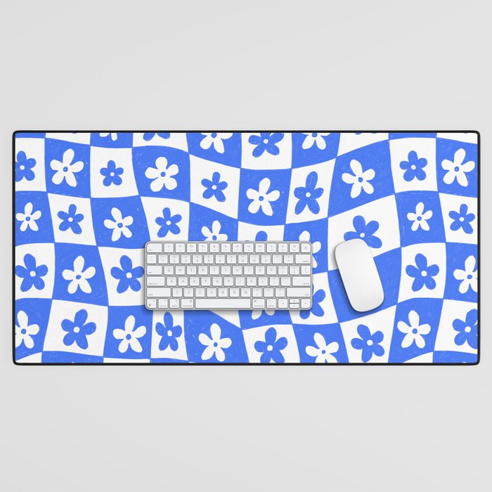 Retro Blue Daisy Checkerboard  Desk Mat Gallery Image 1
