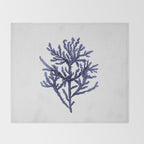Seaweed 8 Throw Blanket Gallery Image 2