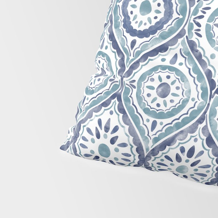 Azure Medallion Motif Pillow Sham Gallery Image 4