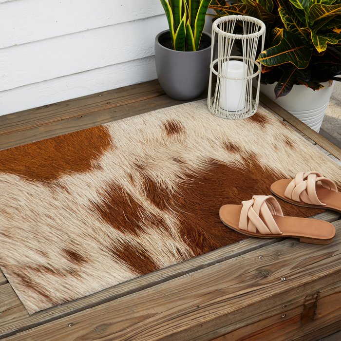 Brown Cowhide, Cow Skin Print Pattern Modern Cowhide Faux Leather Outdoor Rug Gallery Image 2