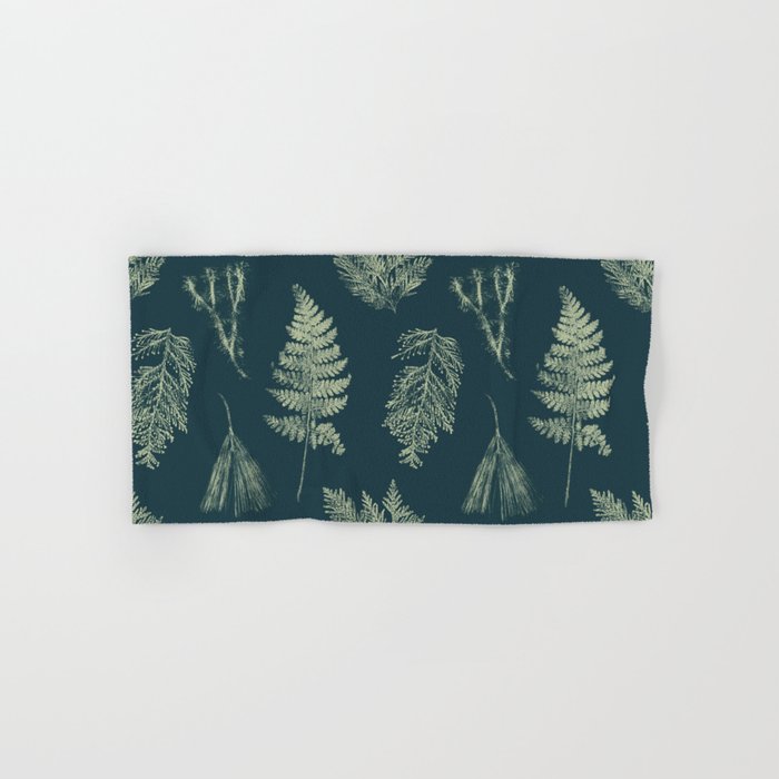 Hammond in Emerald Green Bath Towel Gallery Image 1