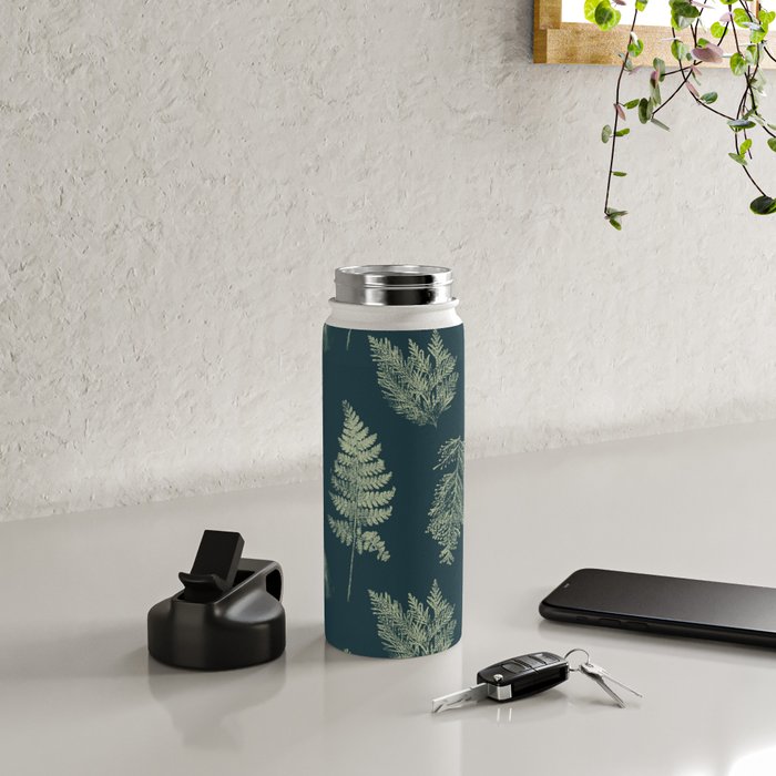 Hammond in Emerald Green Water Bottle Gallery Image 4