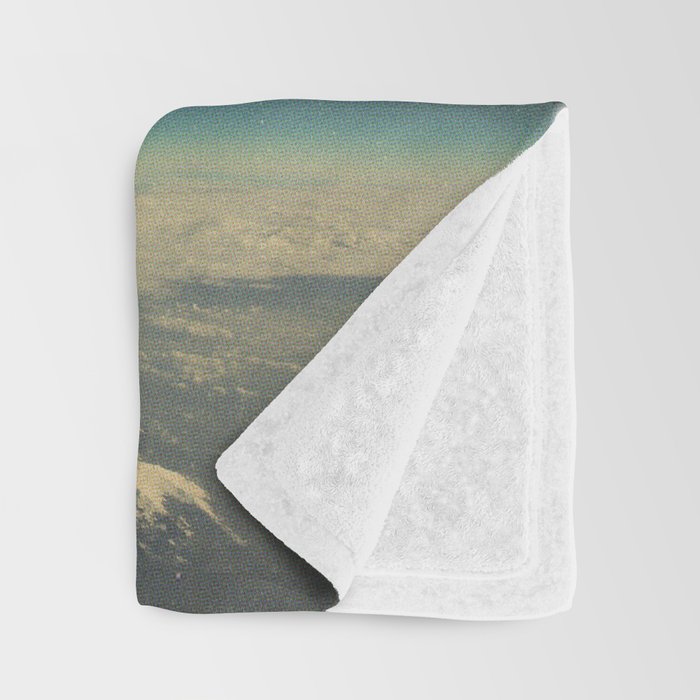 Spacecolor Throw Blanket Gallery Image 3
