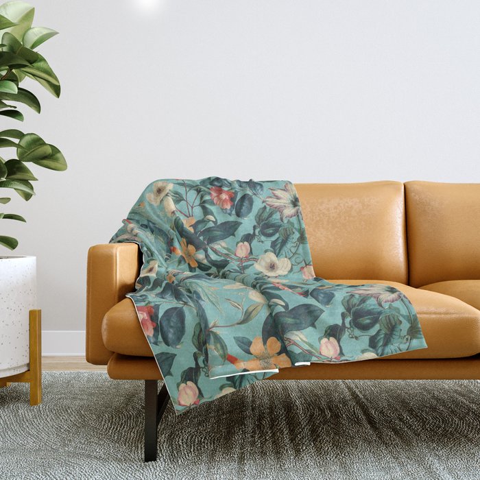 VINTAGE GARDEN V Throw Blanket Gallery Image 1