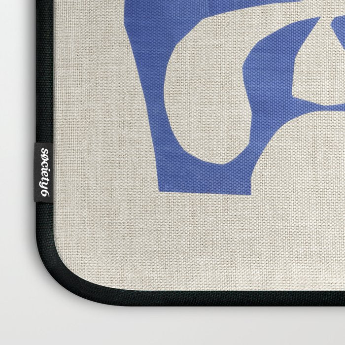 Periwinkle Bloom  Laptop Sleeve Gallery Image 3