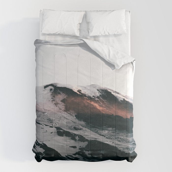 Mount Rainier III Comforter Gallery Image 1