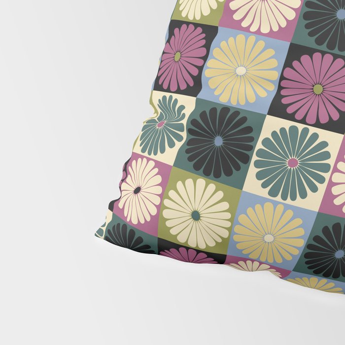 Retro Flowers Check Pattern I Pillow Sham Gallery Image 4