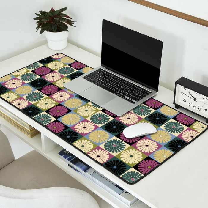 Retro Flowers Check Pattern I Desk Mat Gallery Image 2