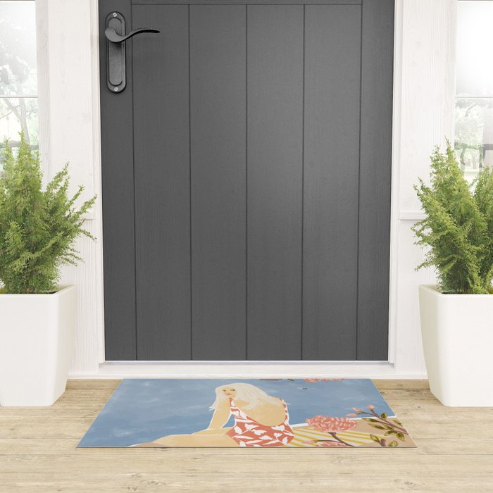 Summer Hiding Welcome Mat Gallery Image 3