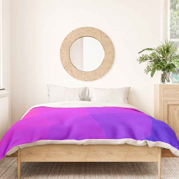 Magenta and Violet Low Poly Pattern Duvet Cover Gallery Image 3