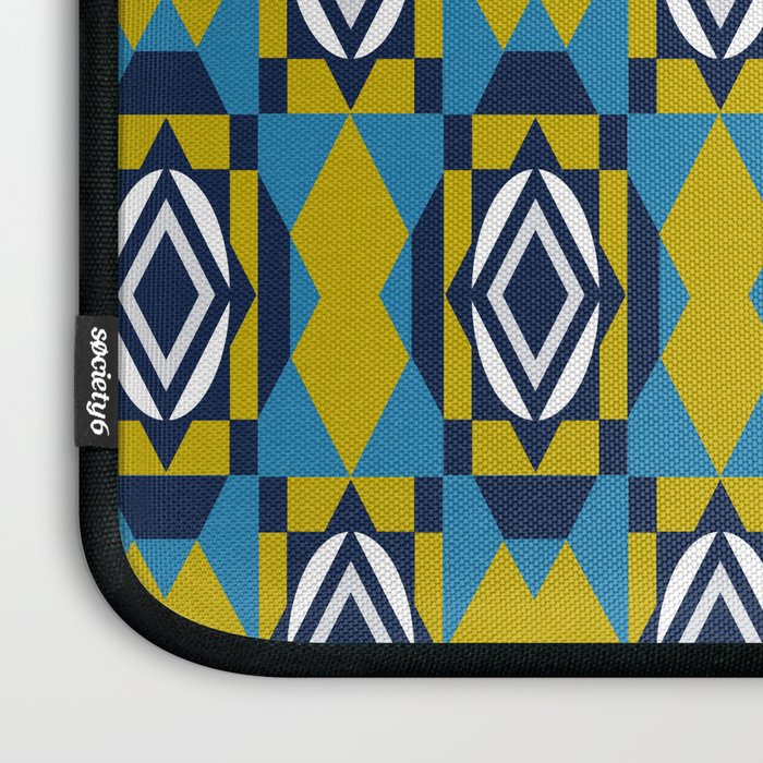 Eclectic Quilting Laptop Sleeve Gallery Image 3