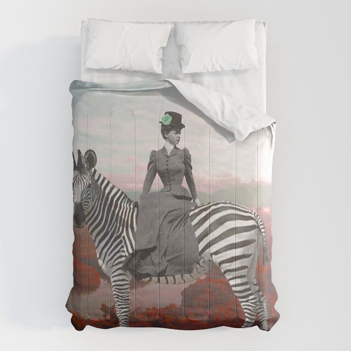 The Traveller (Fall Edition) Comforter Gallery Image 1