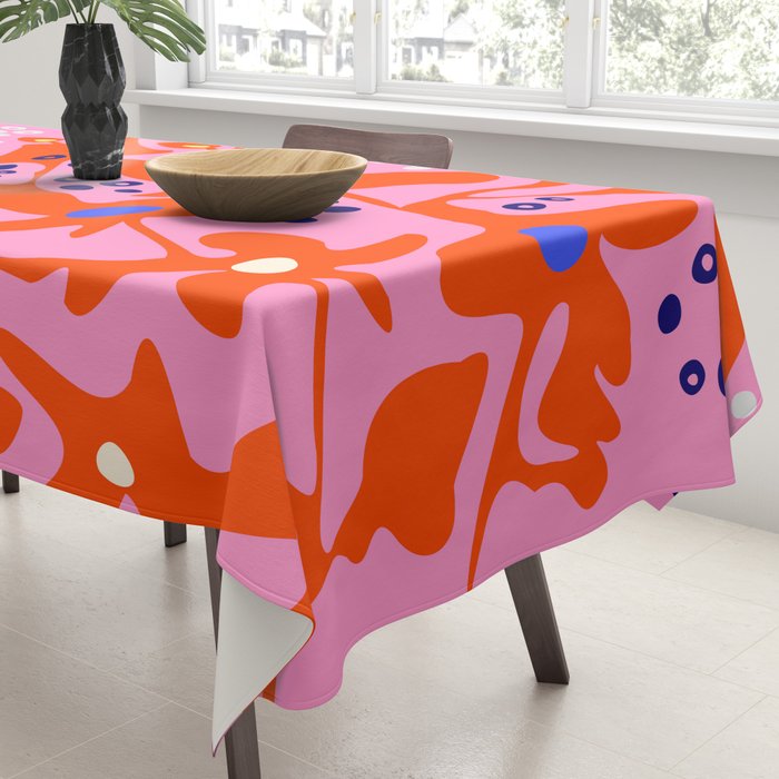 Pink home jungle: Organic shapes and flowers Tablecloth Gallery Image 3