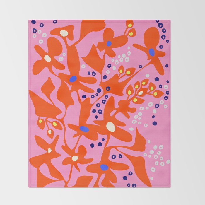 Pink home jungle: Organic shapes and flowers Throw Blanket Gallery Image 2