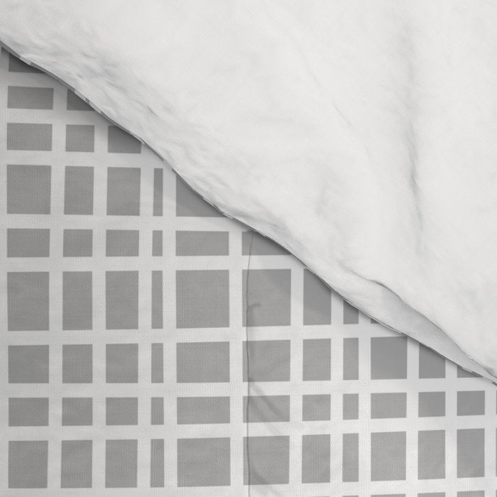 Minimalist Fine Weave Pattern in Gray and White Comforter Gallery Image 4