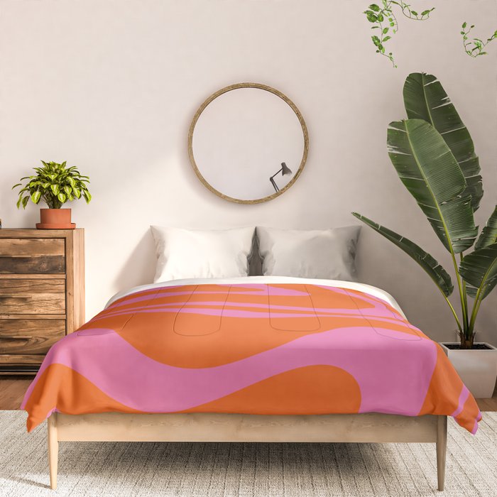 Modern Retro Liquid Swirl Abstract Pattern Square in Red Orange and Hot Pink Comforter Gallery Image 3