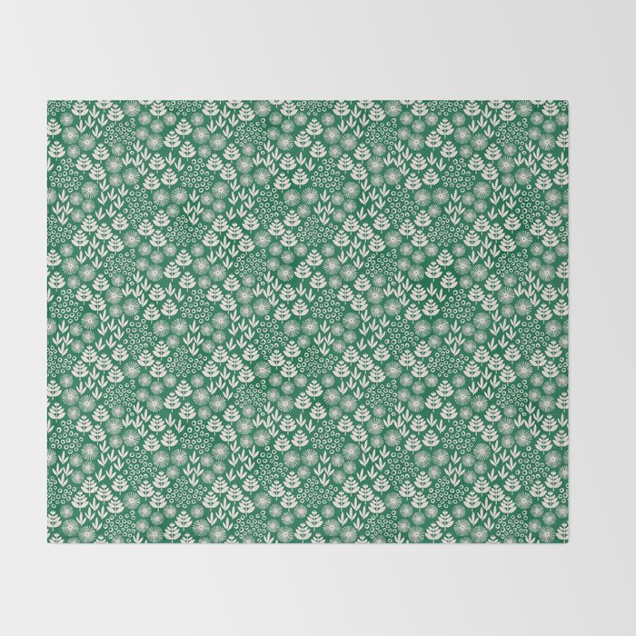 Retro Forest Flora Pattern Throw Blanket Gallery Image 2