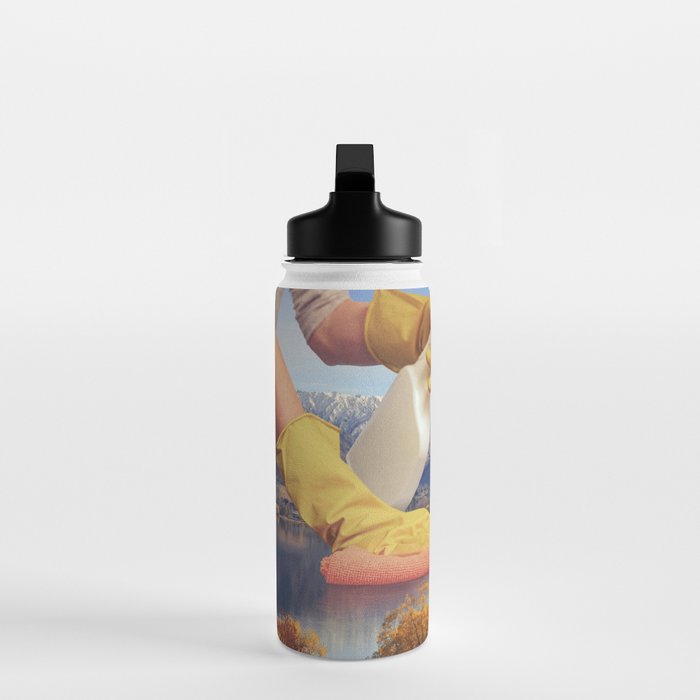 Deep clean lake Water Bottle Gallery Image 3