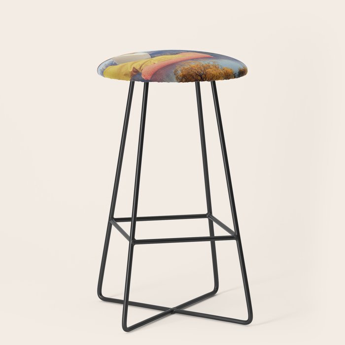 Deep clean lake Stool Gallery Image 1