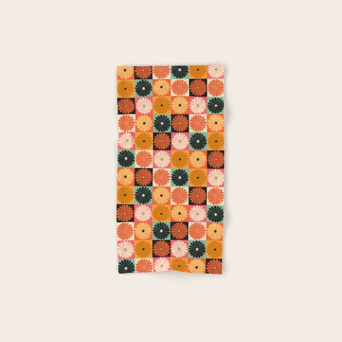 Retro Flowers Check Pattern XVI Bath Towel Gallery Image 1