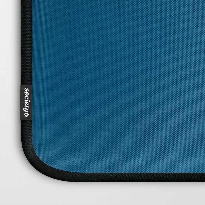 White Horse 5 Laptop Sleeve Gallery Image 3