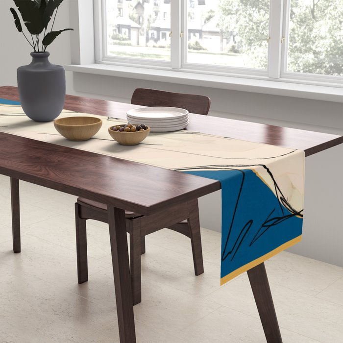 White Horse 5 Table Runner Gallery Image 2