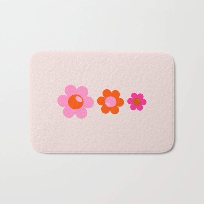 Les Fleurs | 01 - Abstract Retro Floral, Pink And Orange Print Preppy Flowers Bath Mat Gallery Image 1