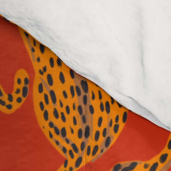 Abstract modern cats with red lips and earnings  Comforter Gallery Image 4