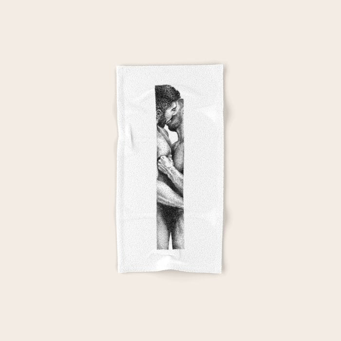 Kiss NOODDOOD Strip Bath Towel Gallery Image 1