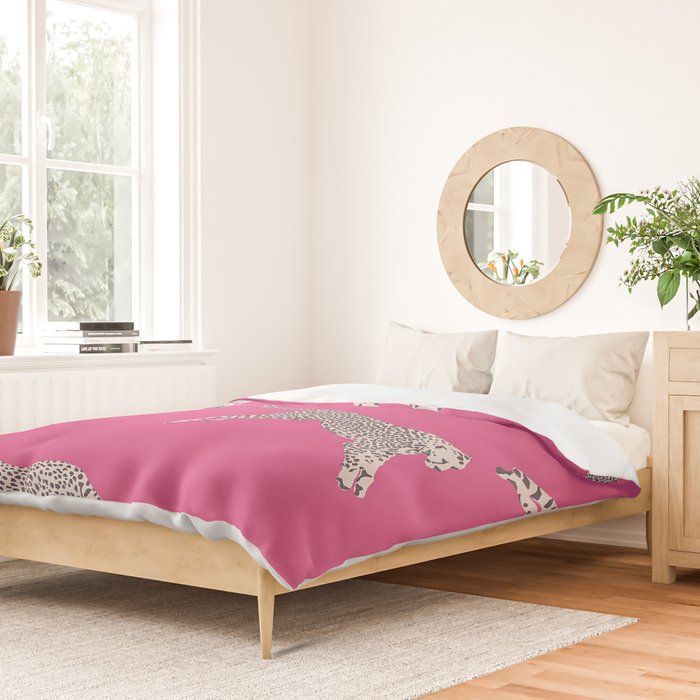 Leaping Cheetahs  Magenta Duvet Cover Gallery Image 2