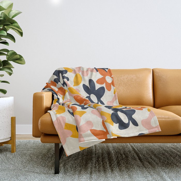 Abstract flower art pattern Throw Blanket Gallery Image 1