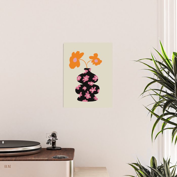 Black floral Vase Poster Gallery Image 2