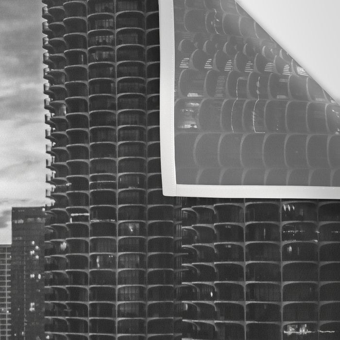 Chicago Skyline Wall Tapestry Gallery Image 3