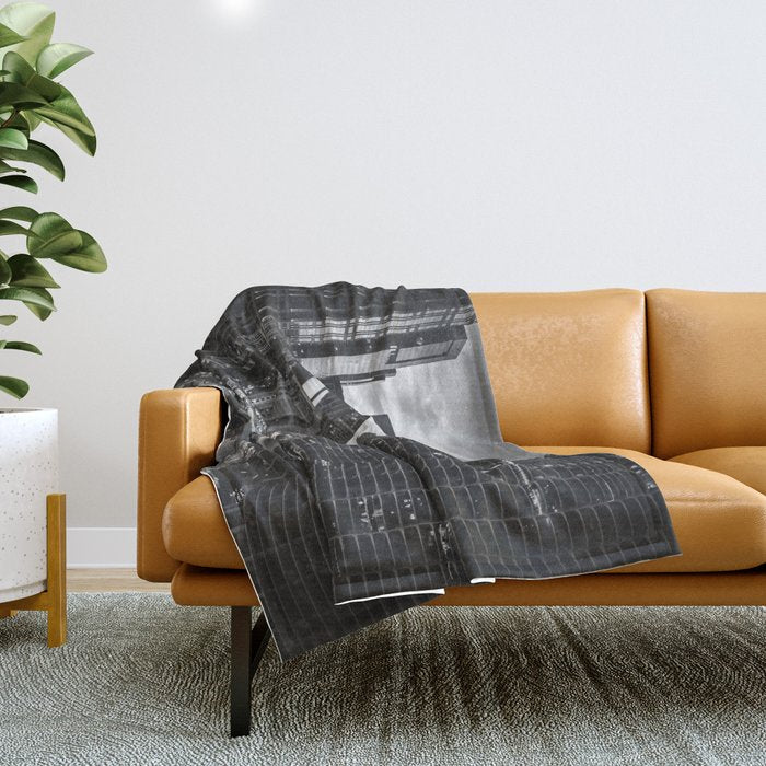 Chicago Skyline Throw Blanket Gallery Image 1