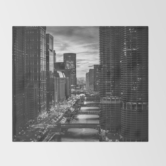 Chicago Skyline Throw Blanket Gallery Image 2