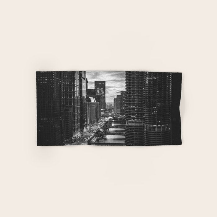 Chicago Skyline Bath Towel Gallery Image 1