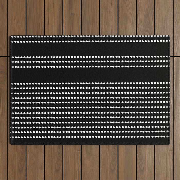 Spotted, African Pattern in Black and White Outdoor Rug Gallery Image 1