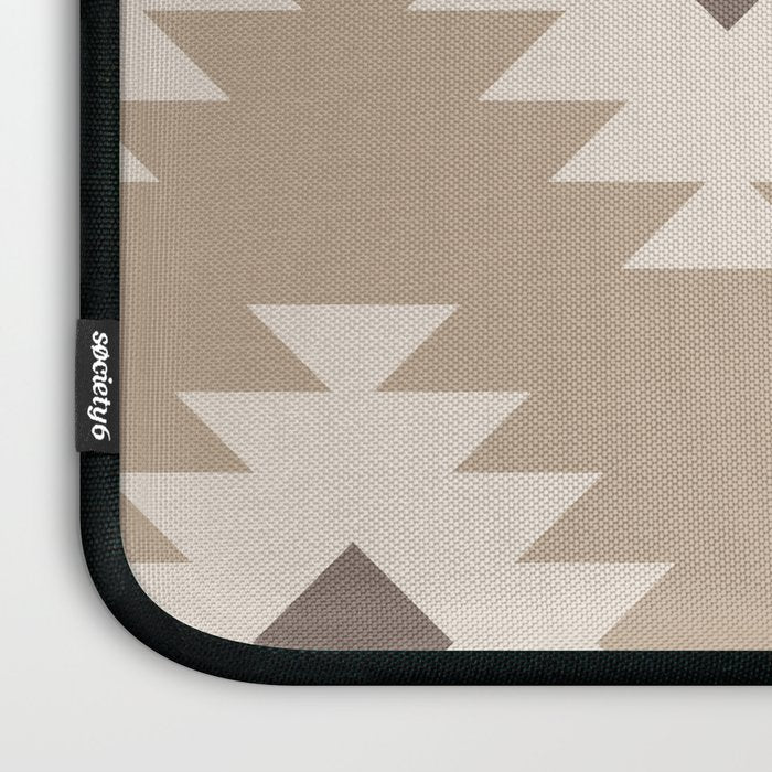 Southwestern Pattern 525 Beige Laptop Sleeve Gallery Image 3