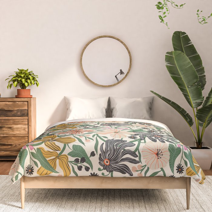 Merrick Floral - creme Comforter Gallery Image 3